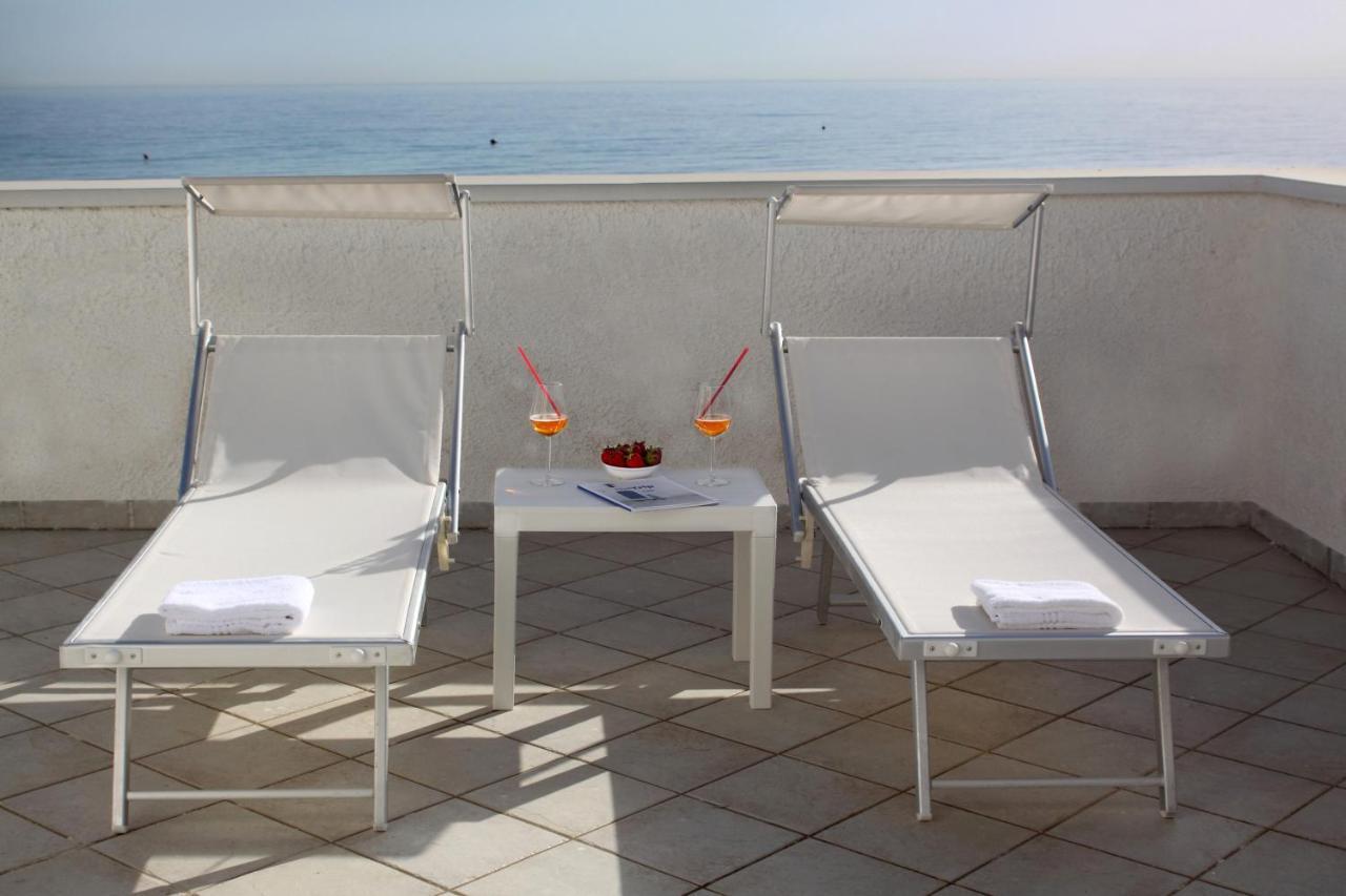 Dimora Grazia In Riva Al Mare Daire Monopoli Dış mekan fotoğraf